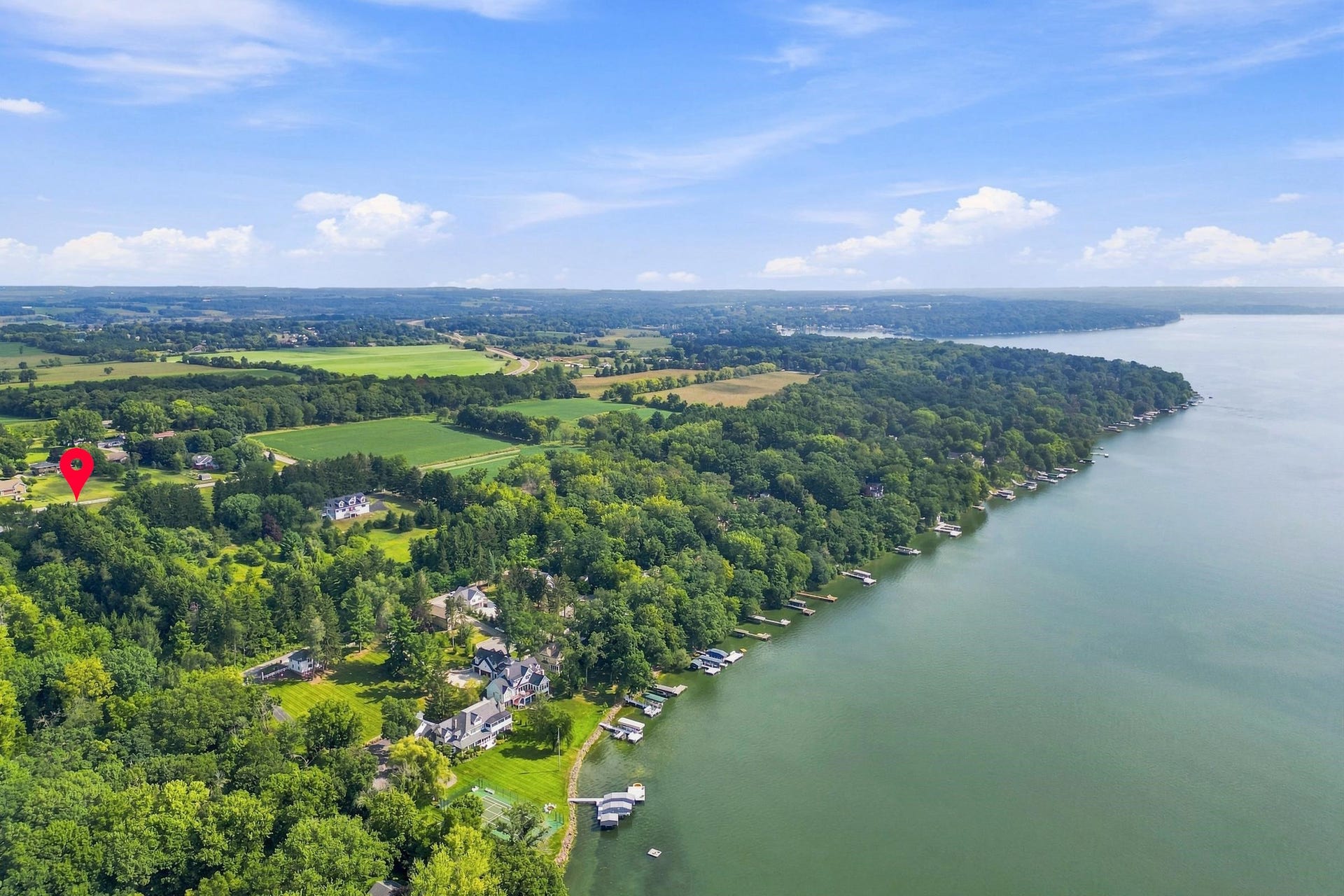 W2268 Ledgeview Road, Brooklyn, WI 54941