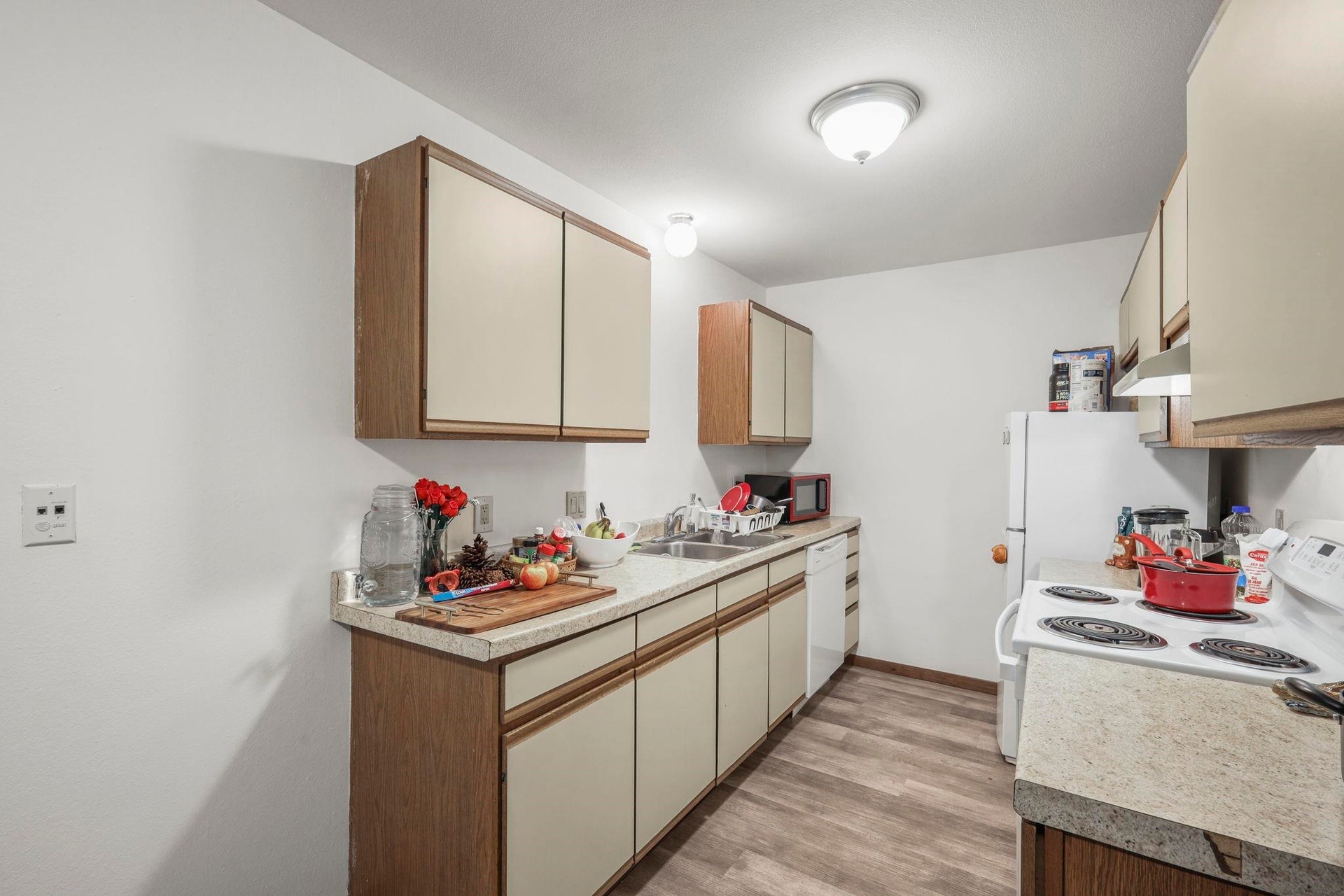 1049 & 1057 Mc Kenna Boulevard, Madison, WI 53719