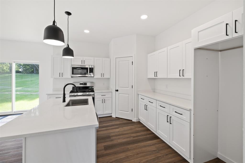 611 Millar Drive, Beloit, WI 53511