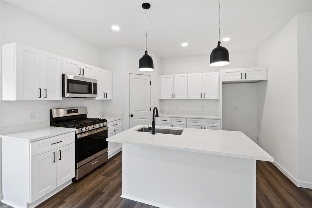 611 Millar Drive, Beloit, WI 53511
