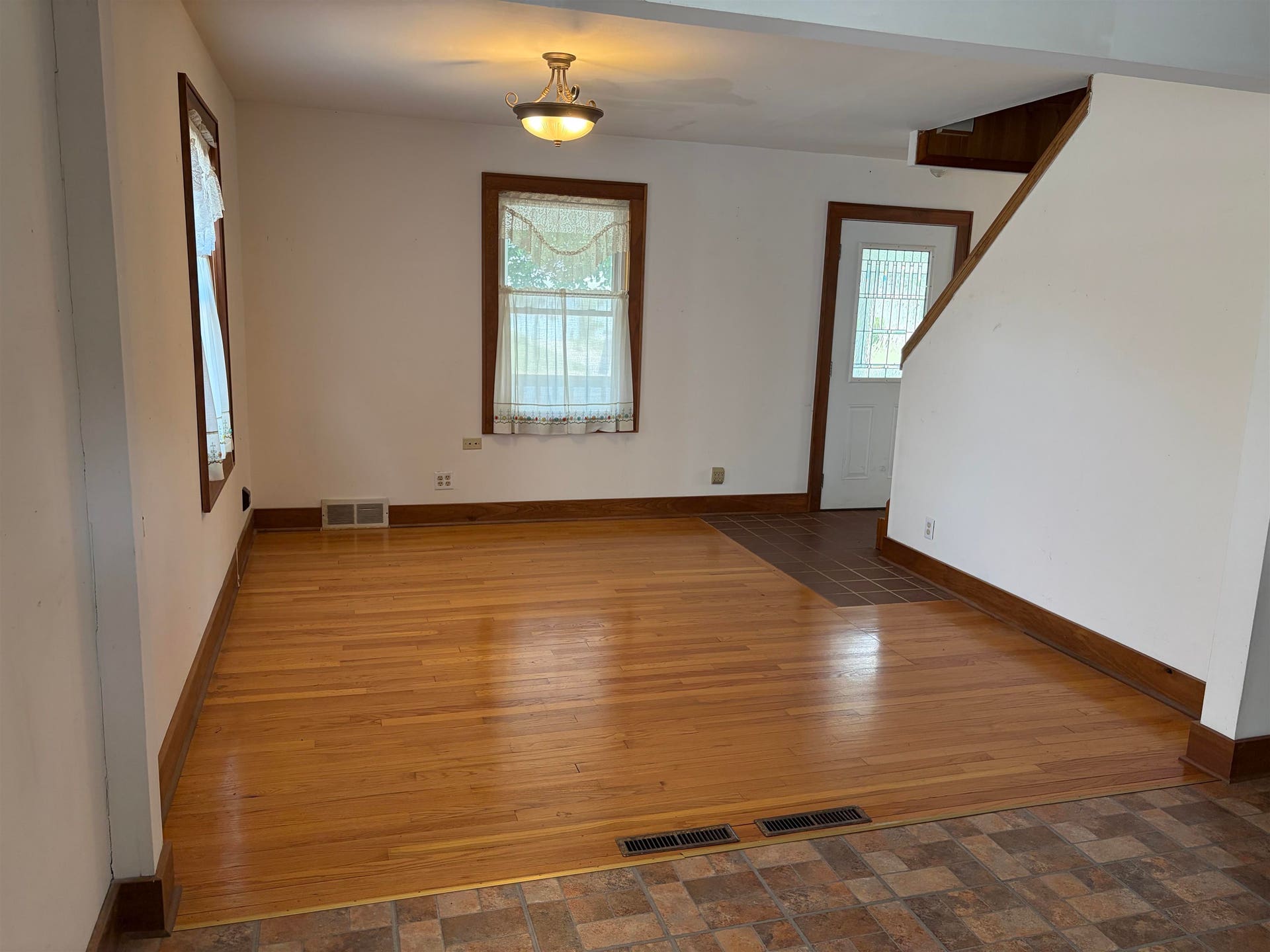 206 N Marietta Street, Verona, WI 53593-1816