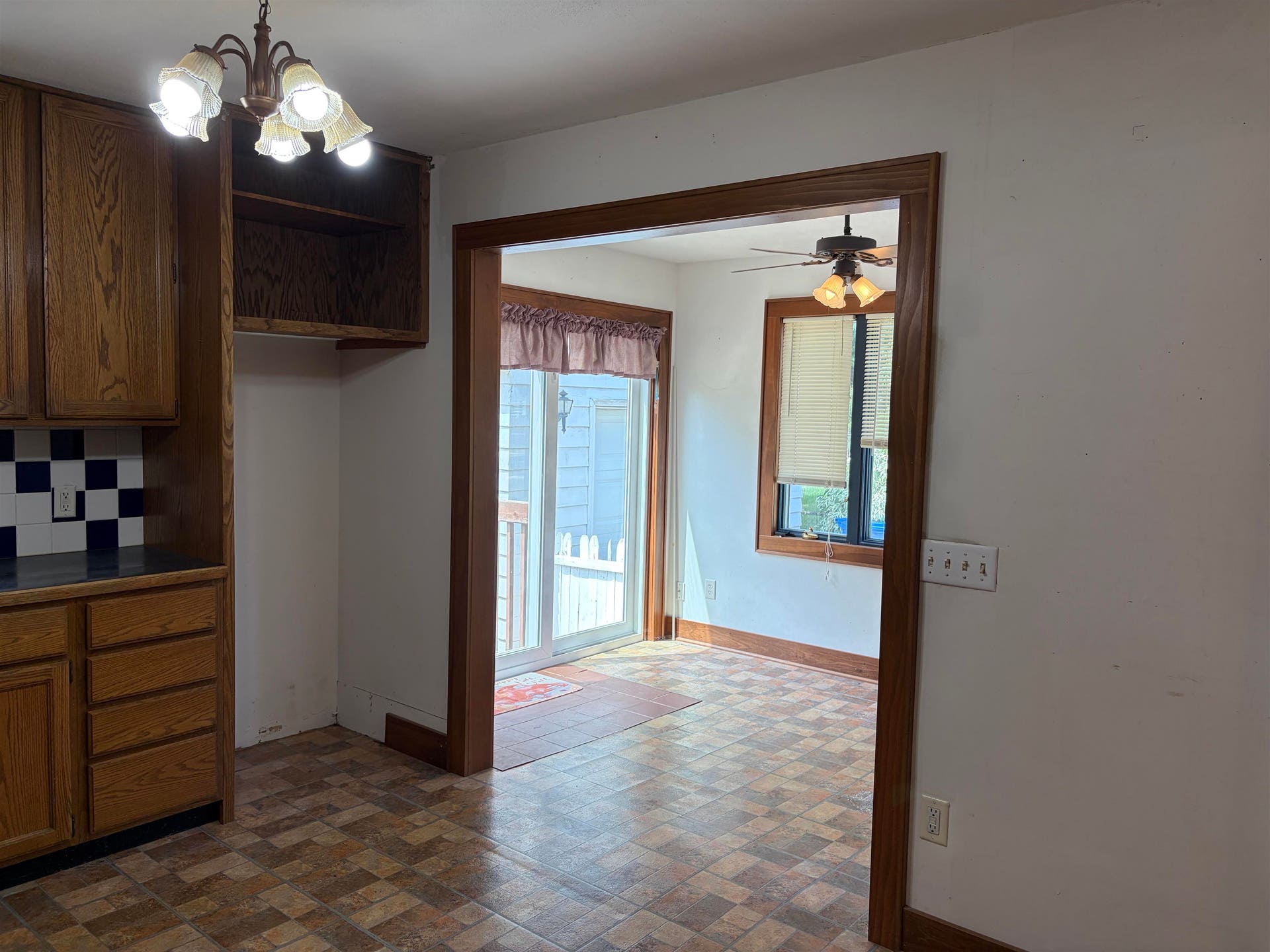 206 N Marietta Street, Verona, WI 53593-1816