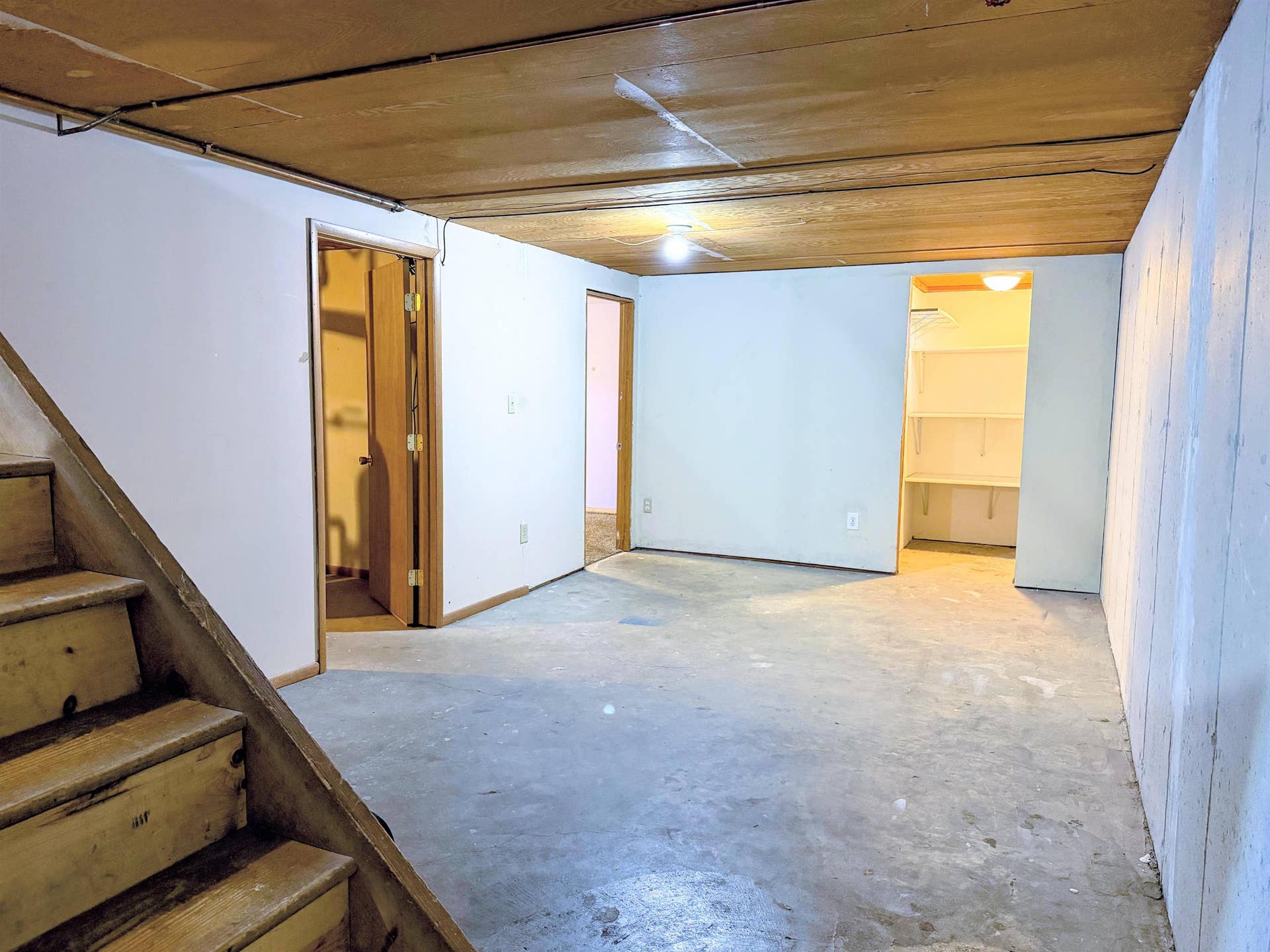 404 E Broadway Street, Prairie Du Chien, WI 53821