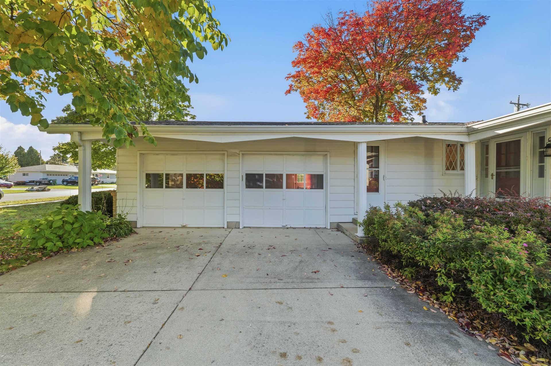 700 Denning Avenue, Beaver Dam, WI 53916