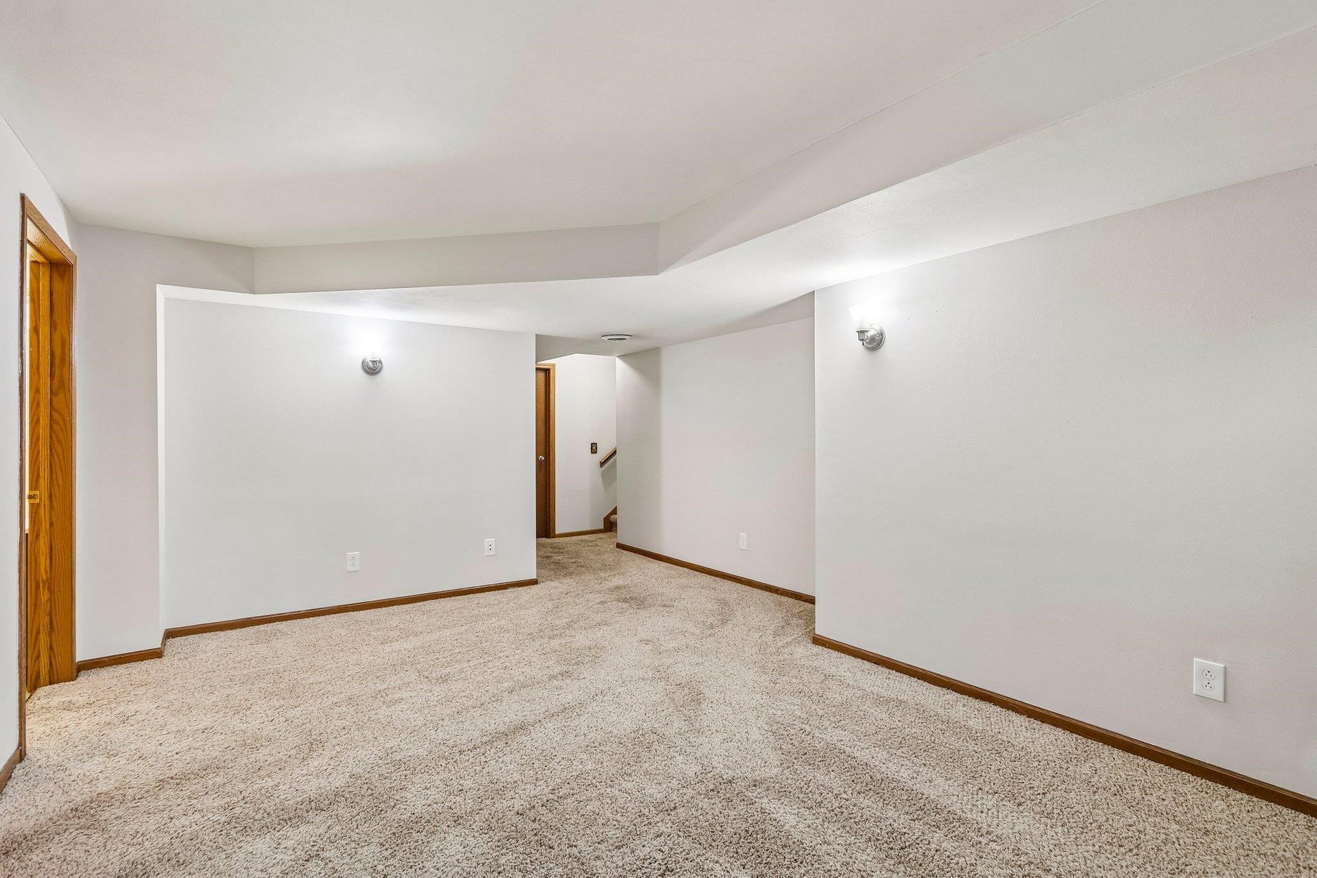 6 Buhler Court, Madison, WI 53704