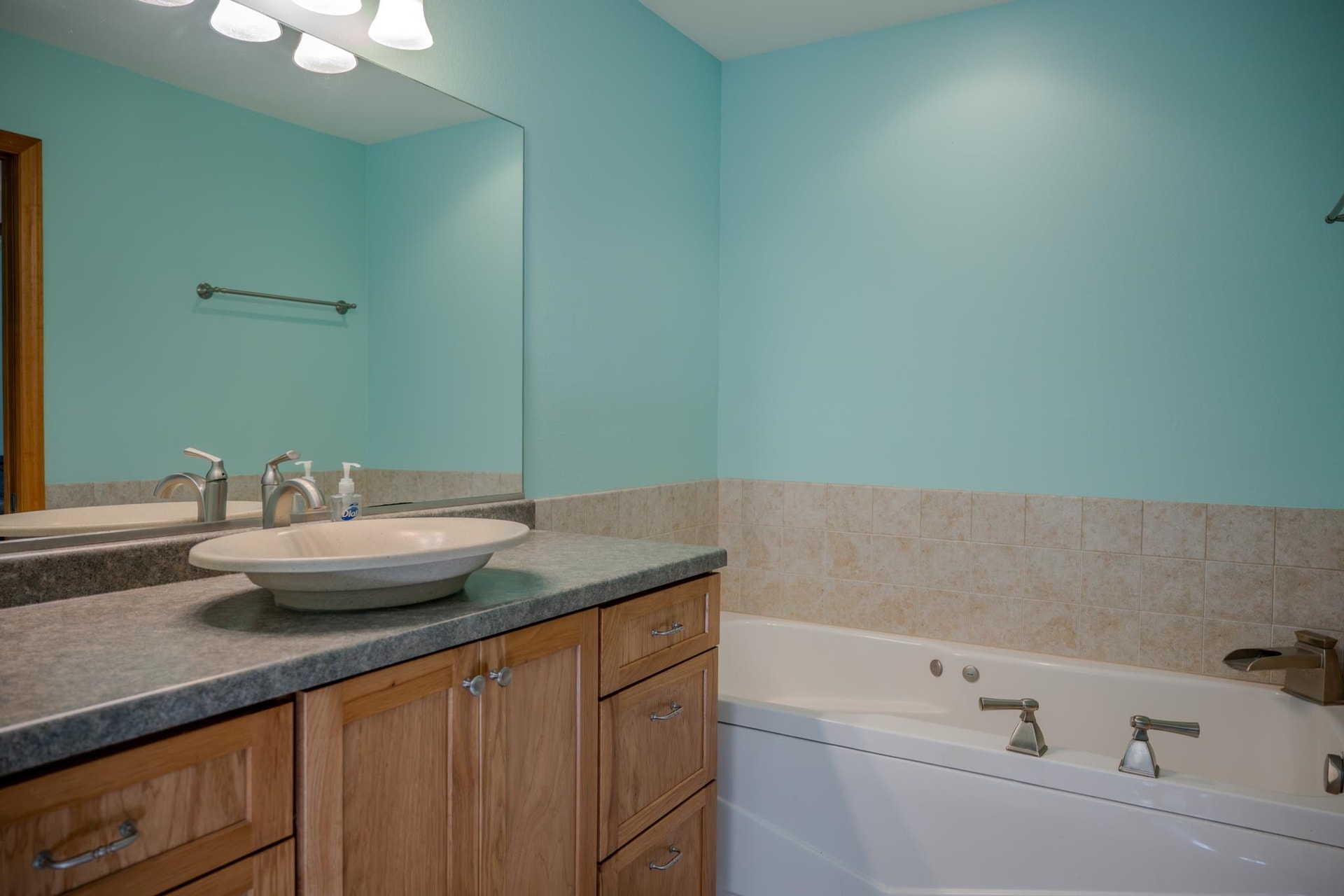 N3605 Householder Lane, Lemonweir, WI 53948
