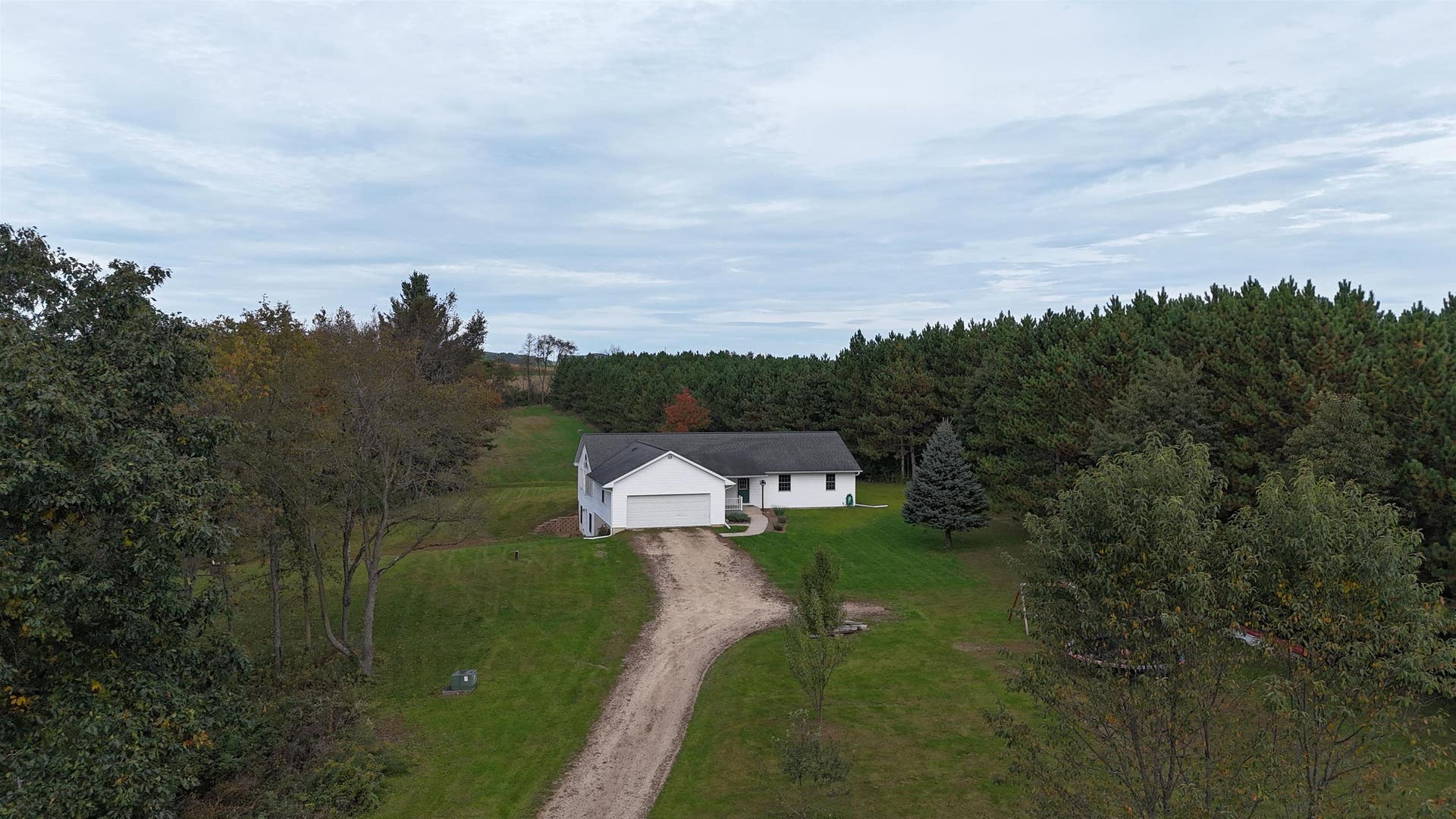 30774 Novel Avenue, Glendale, WI 54638