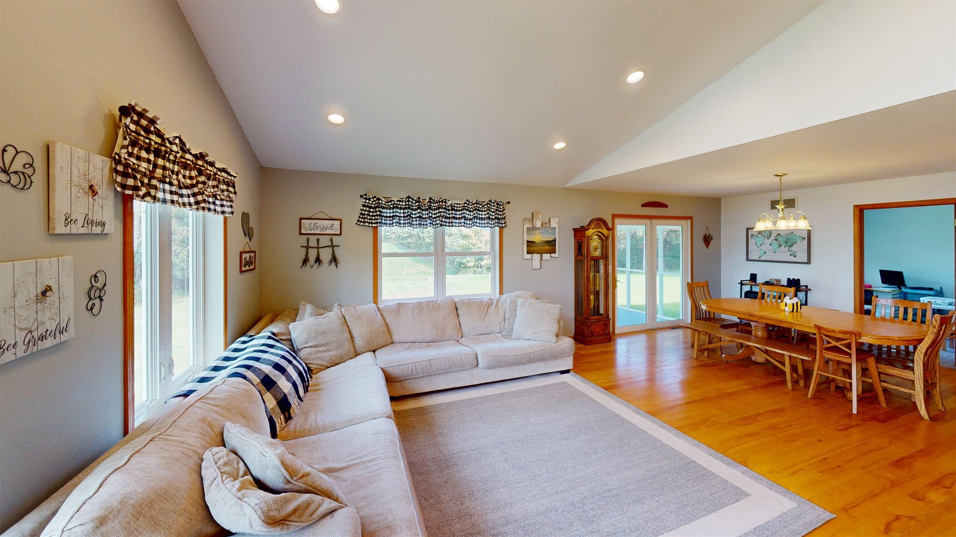 30774 Novel Avenue, Glendale, WI 54638