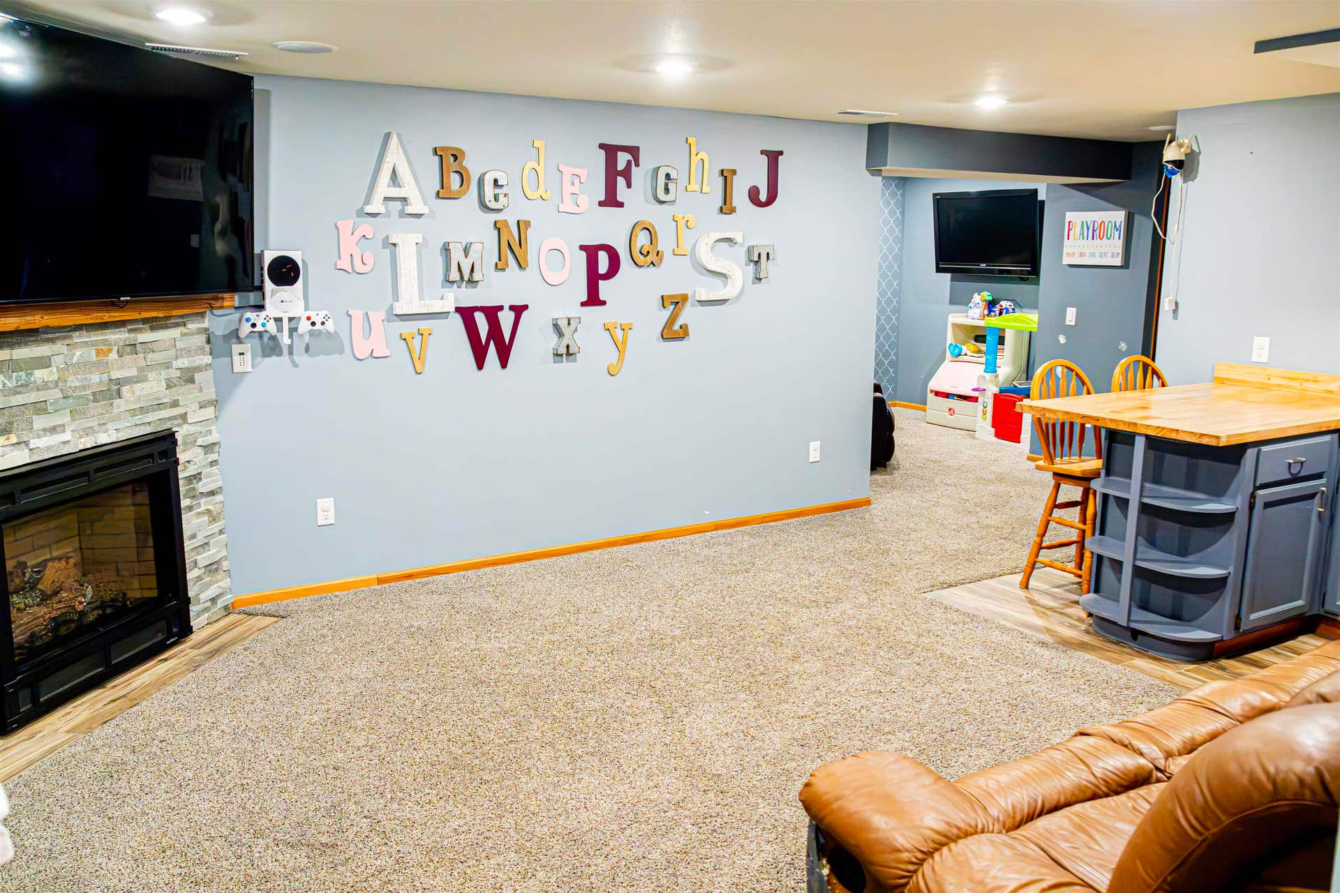 336 Blaser Drive, Belleville, WI 53508