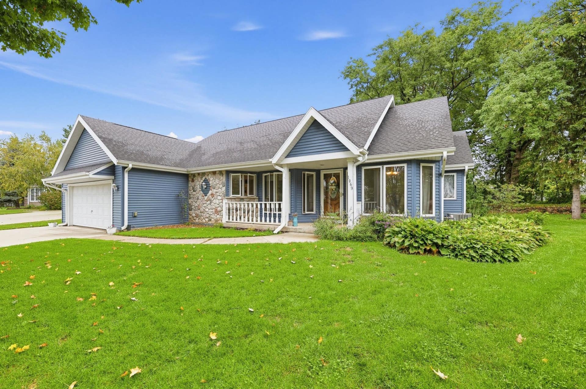 1869 Tivoli Court, Reedsburg, WI 53959