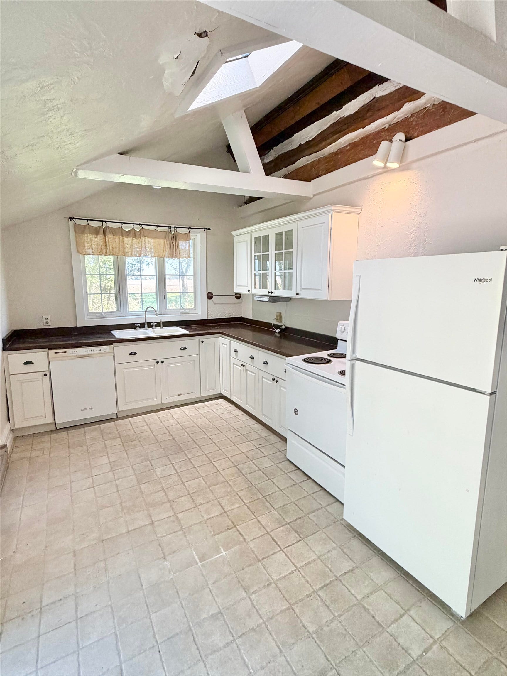 W11676 Pergande Road, Elba, WI 53925
