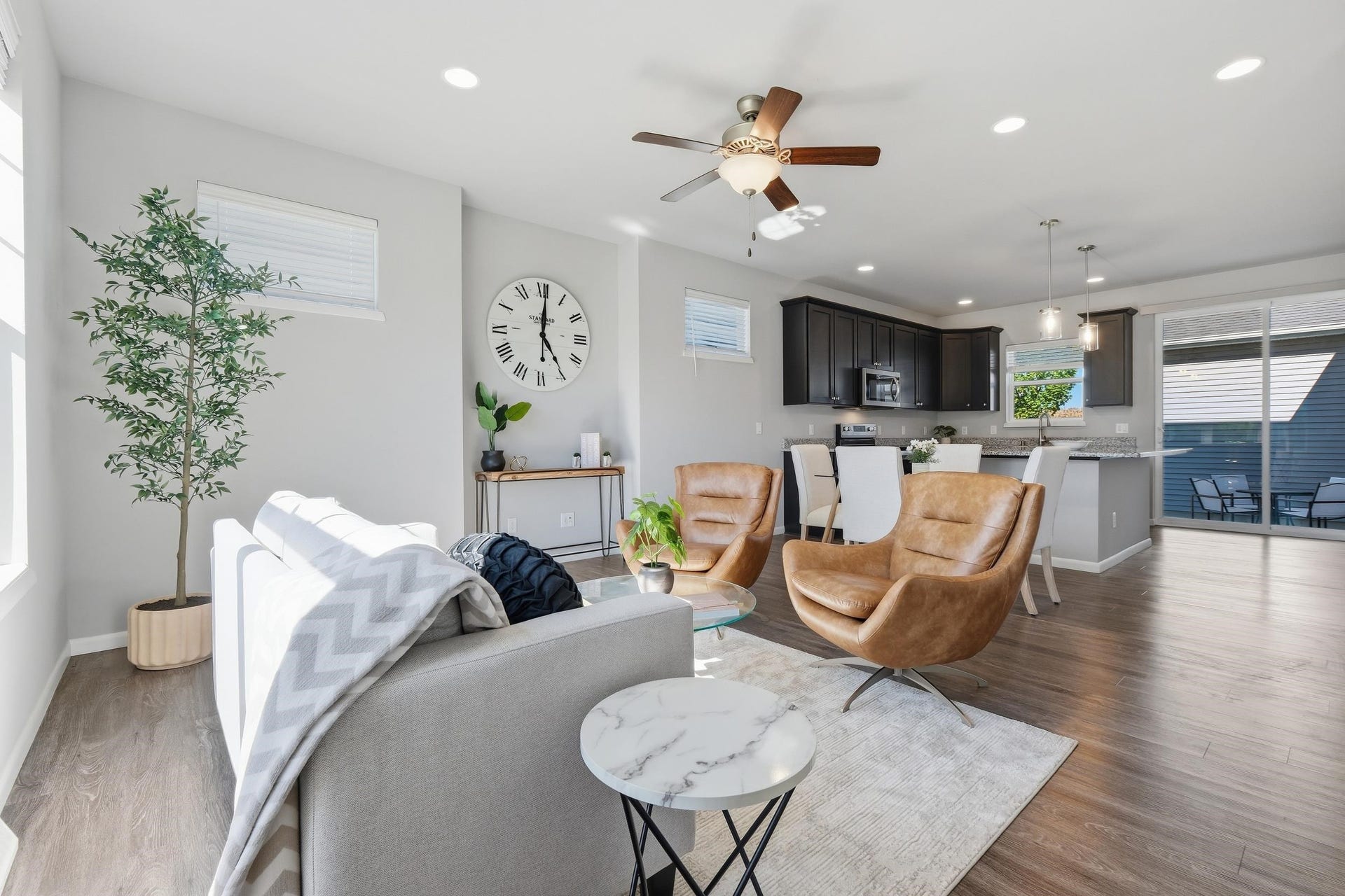 1092 O'keeffe Avenue, Sun Prairie, WI 53590