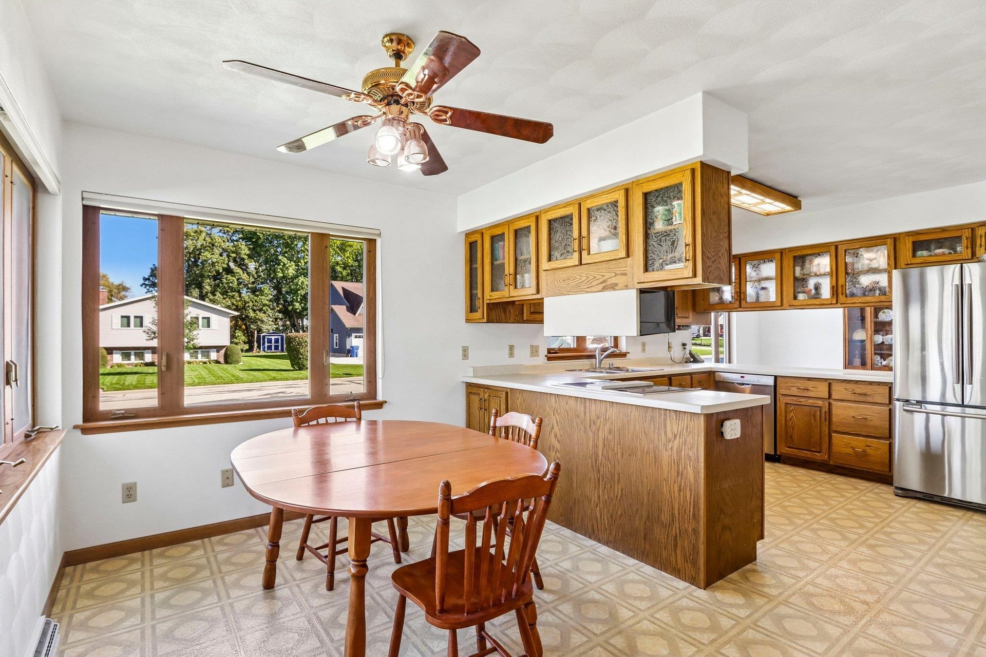 100 Wildwood Drive, Columbus, WI 53925-1876
