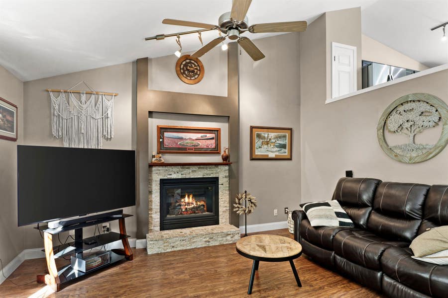 Property photo for 535 Goldenrod Circle, Verona, WI