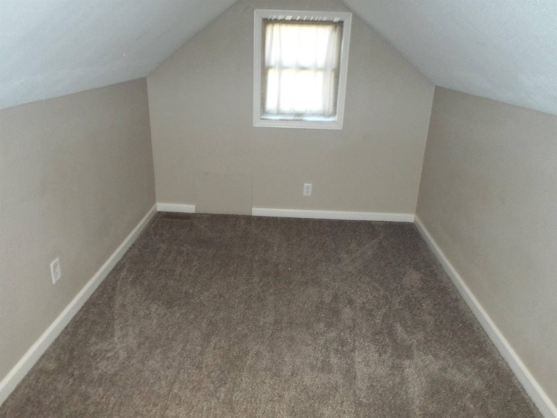 303 S Center Street, Browntown, WI 53522