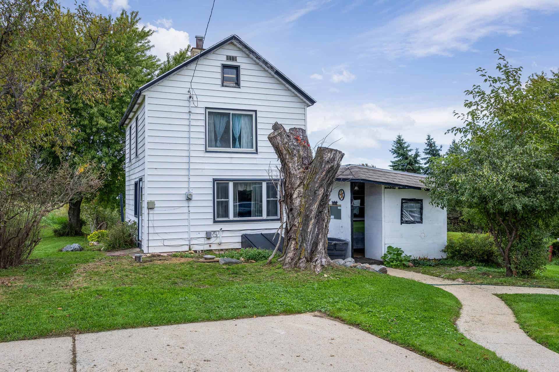 N2894 Highway 16 & 26, Clyman, WI 53039