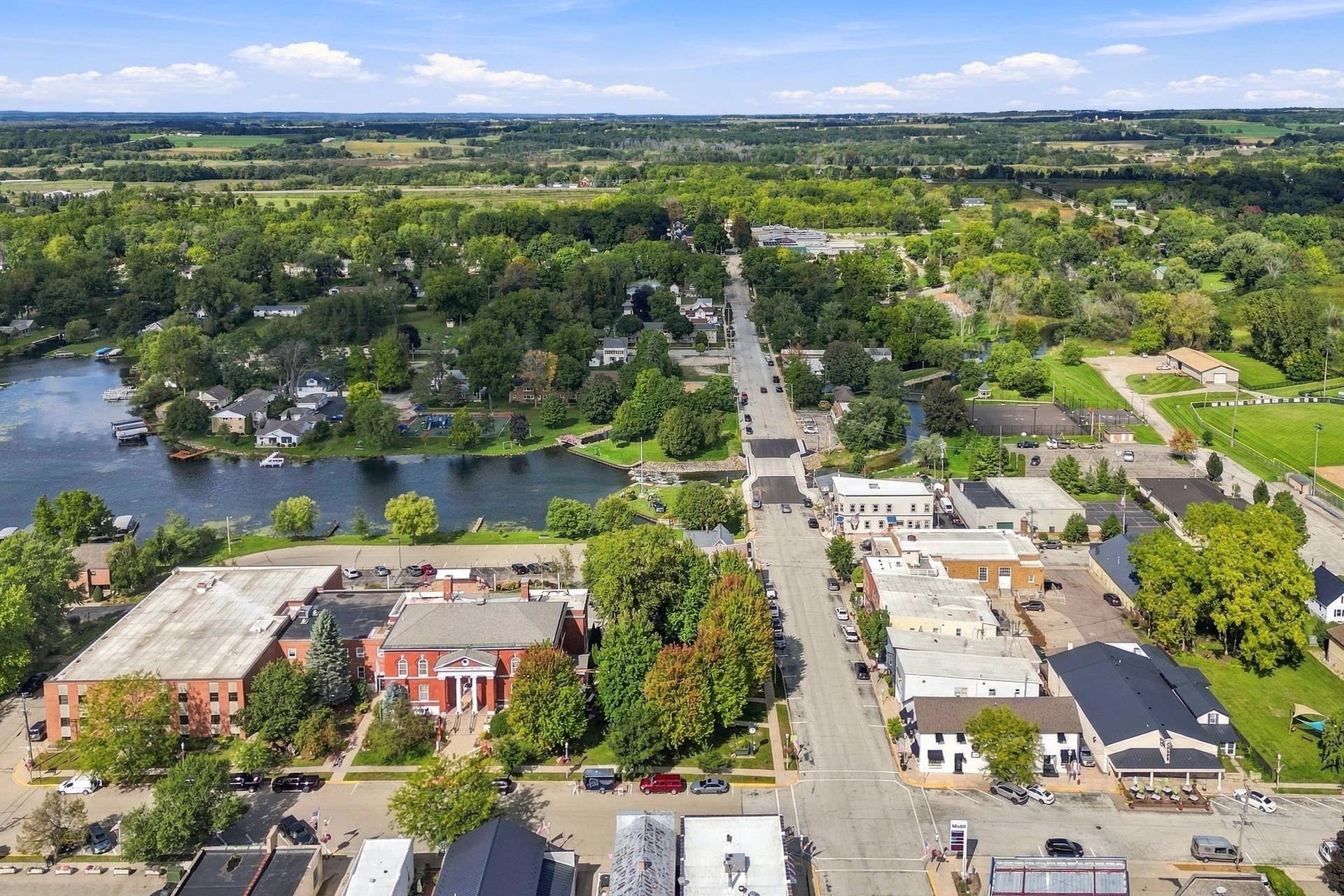 528 Mill Street, Green Lake, WI 54941