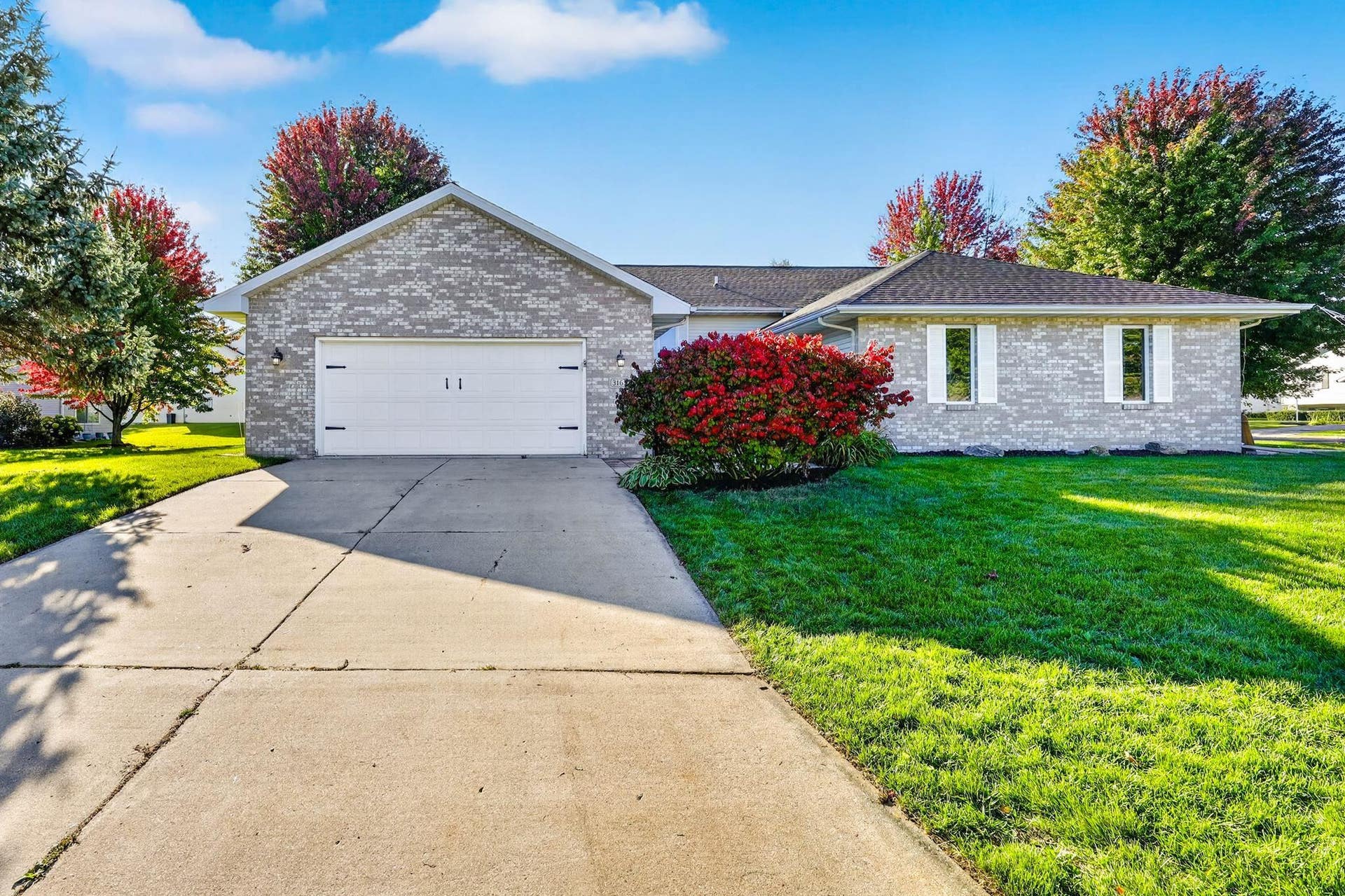 3165 Edmonton Drive, Sun Prairie, WI 53590