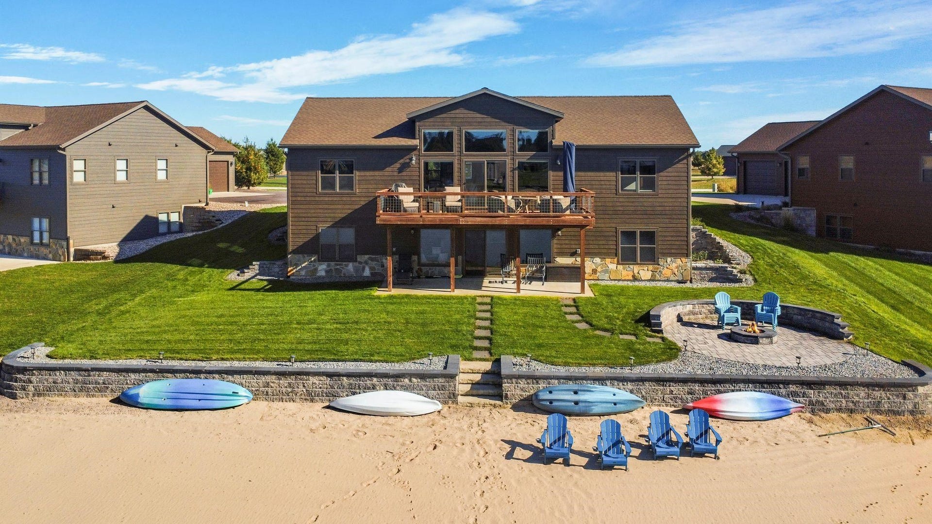 N8629 N Log Cabin Court, Germantown, WI 53950