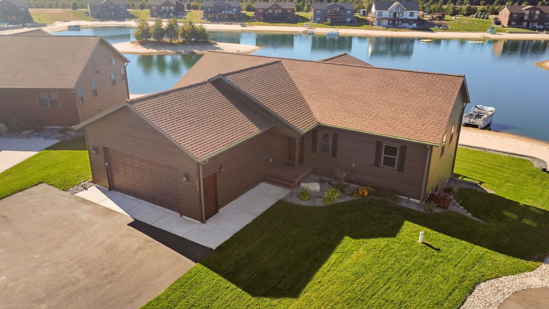 N8629 N Log Cabin Court, Germantown, WI 53950