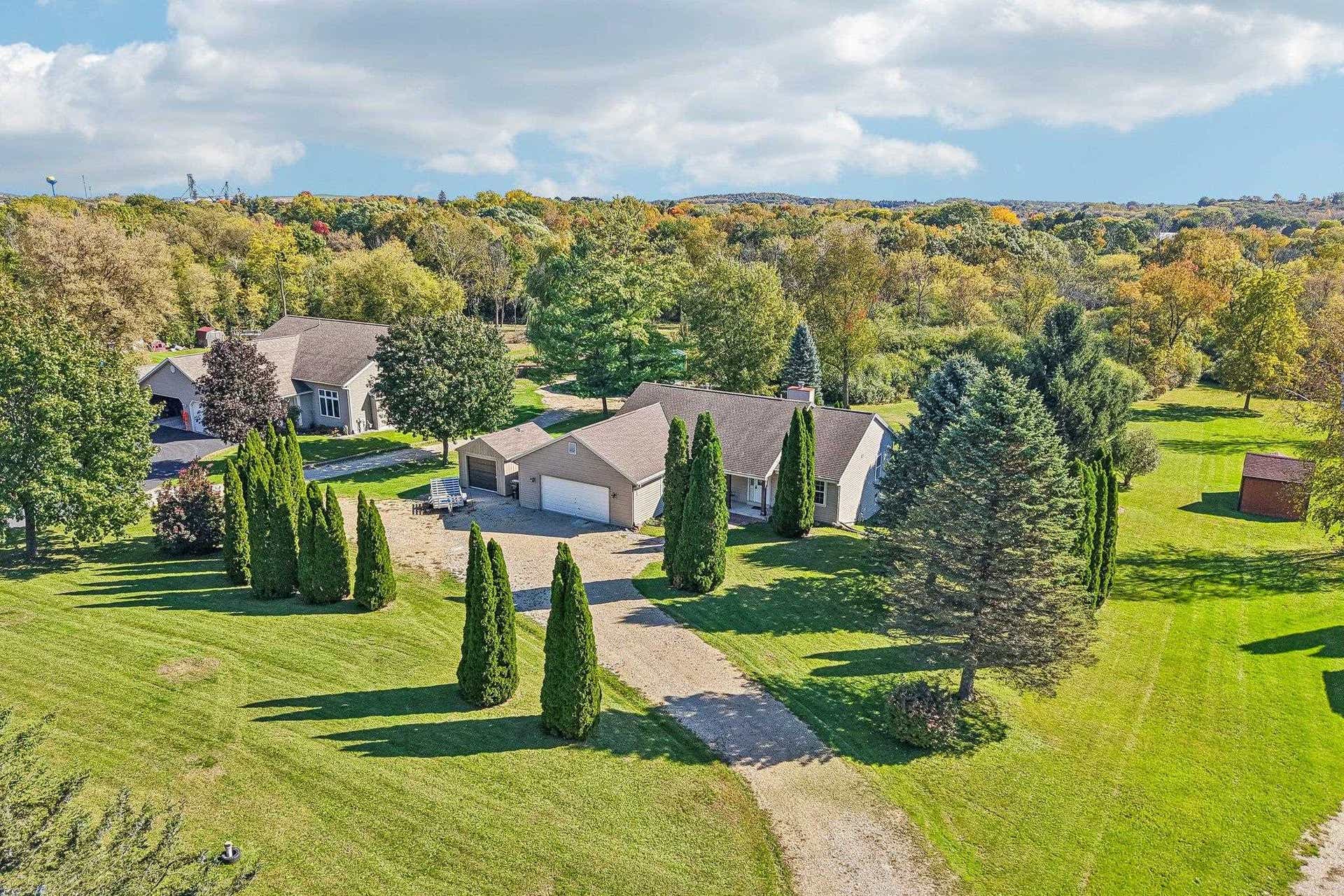 N6244 Jefferson Road, Aztalan, WI 53038-9726