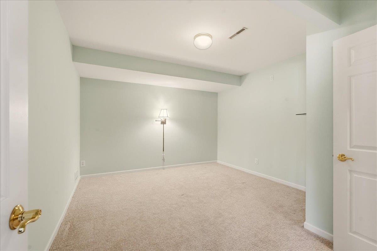 9101 Settlers Road, Madison, WI 53717