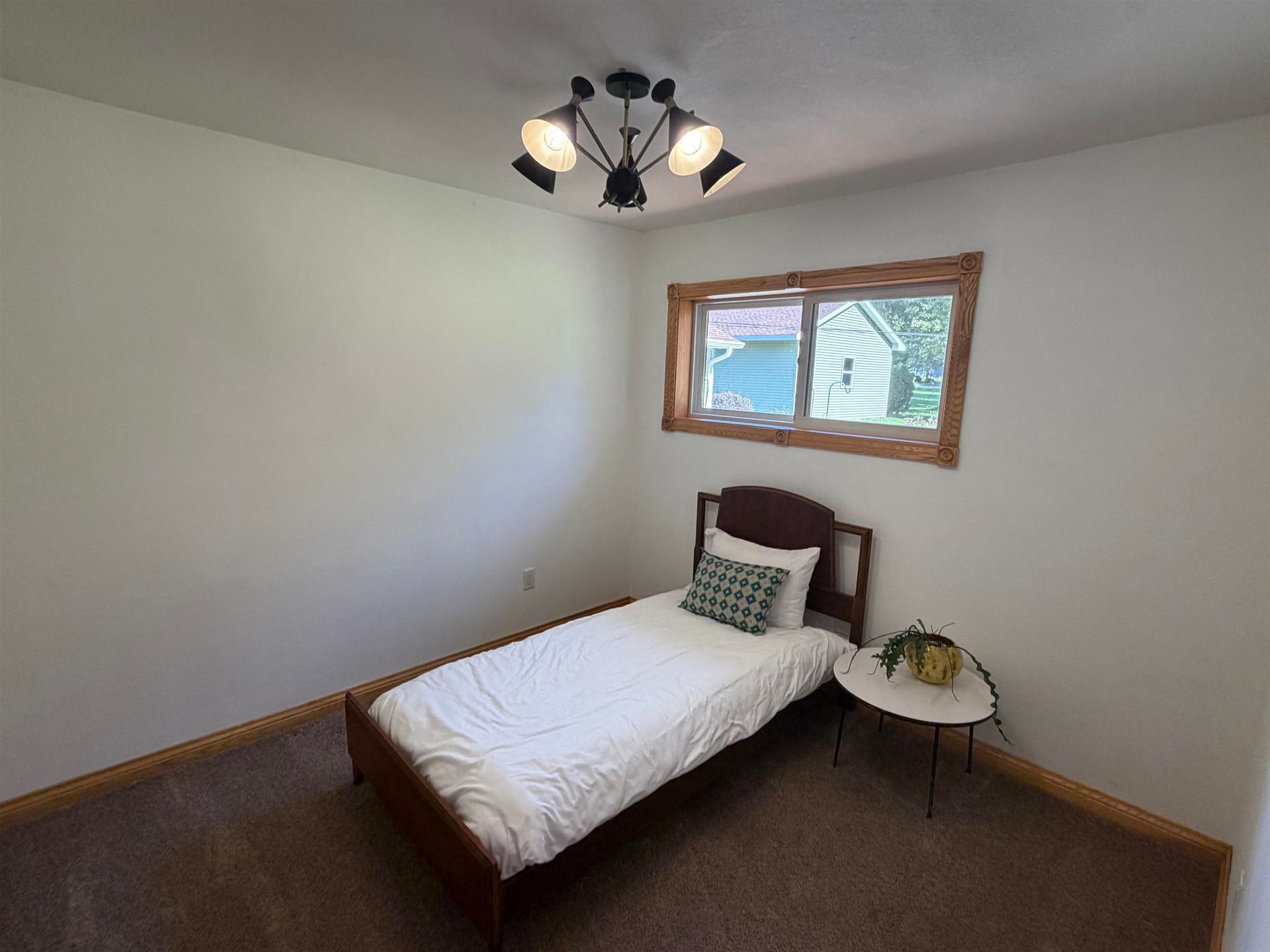 5533 Main Street, Mcfarland, WI 53558