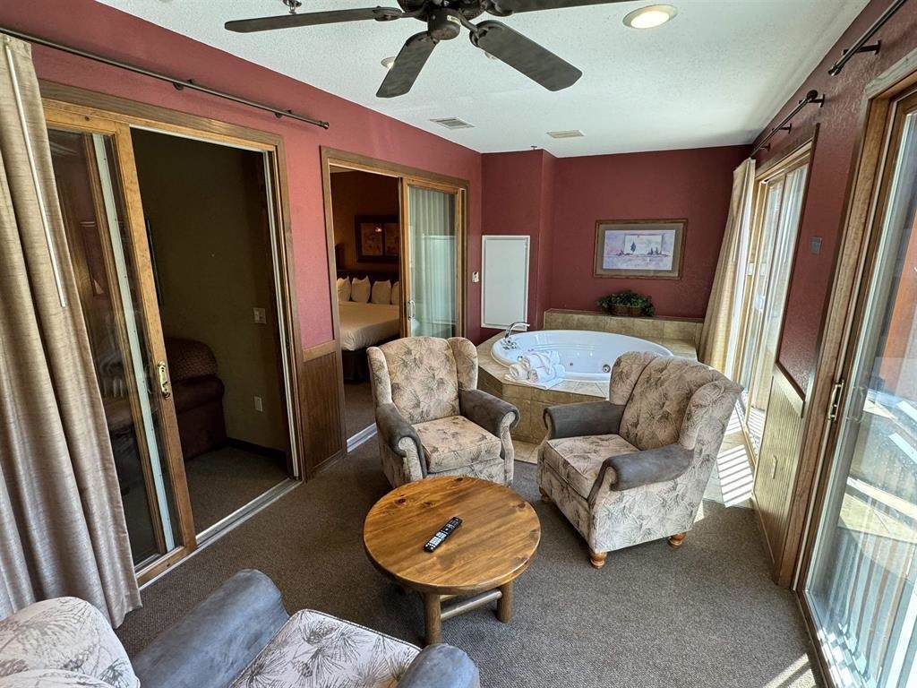 350 E Hiawatha Drive, #222, Lake Delton, WI 53940