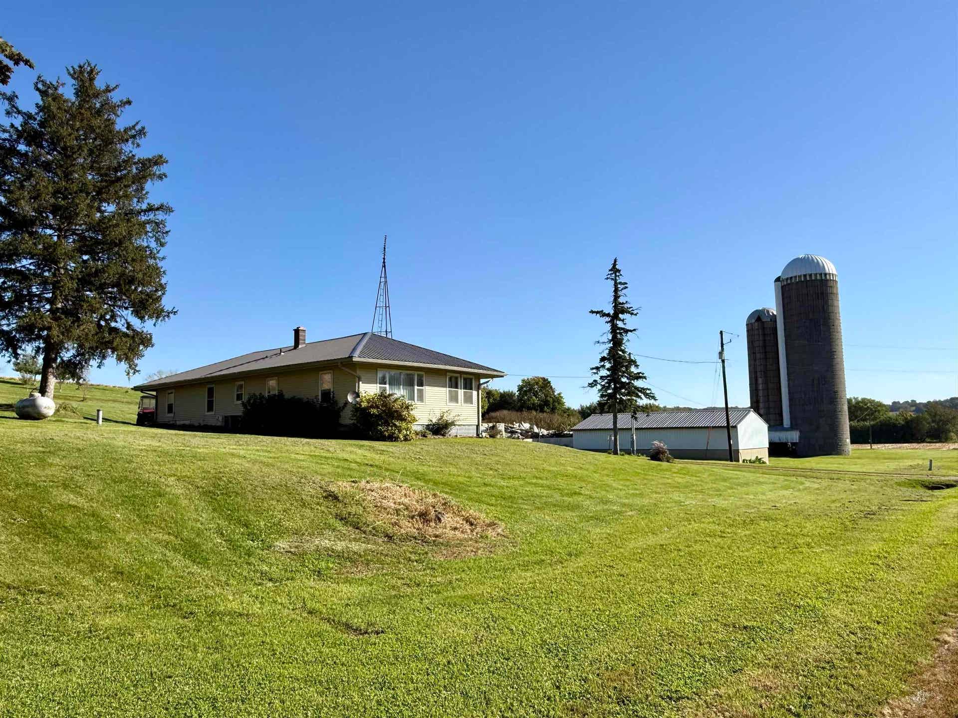 W8940 County Road B, Cadiz, WI 53522