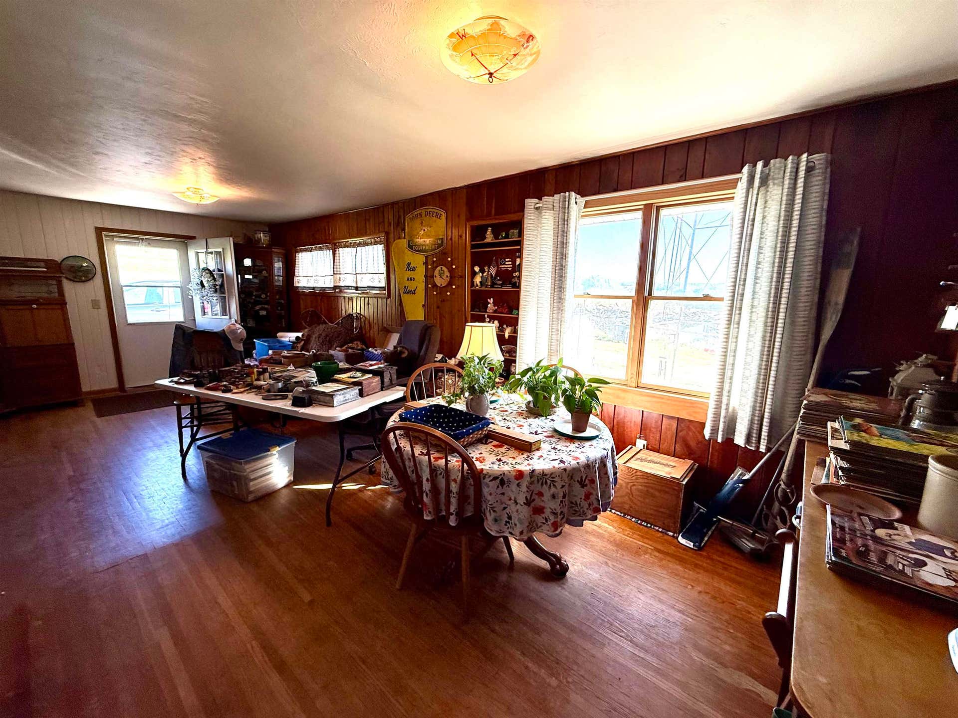 W8940 County Road B, Cadiz, WI 53522