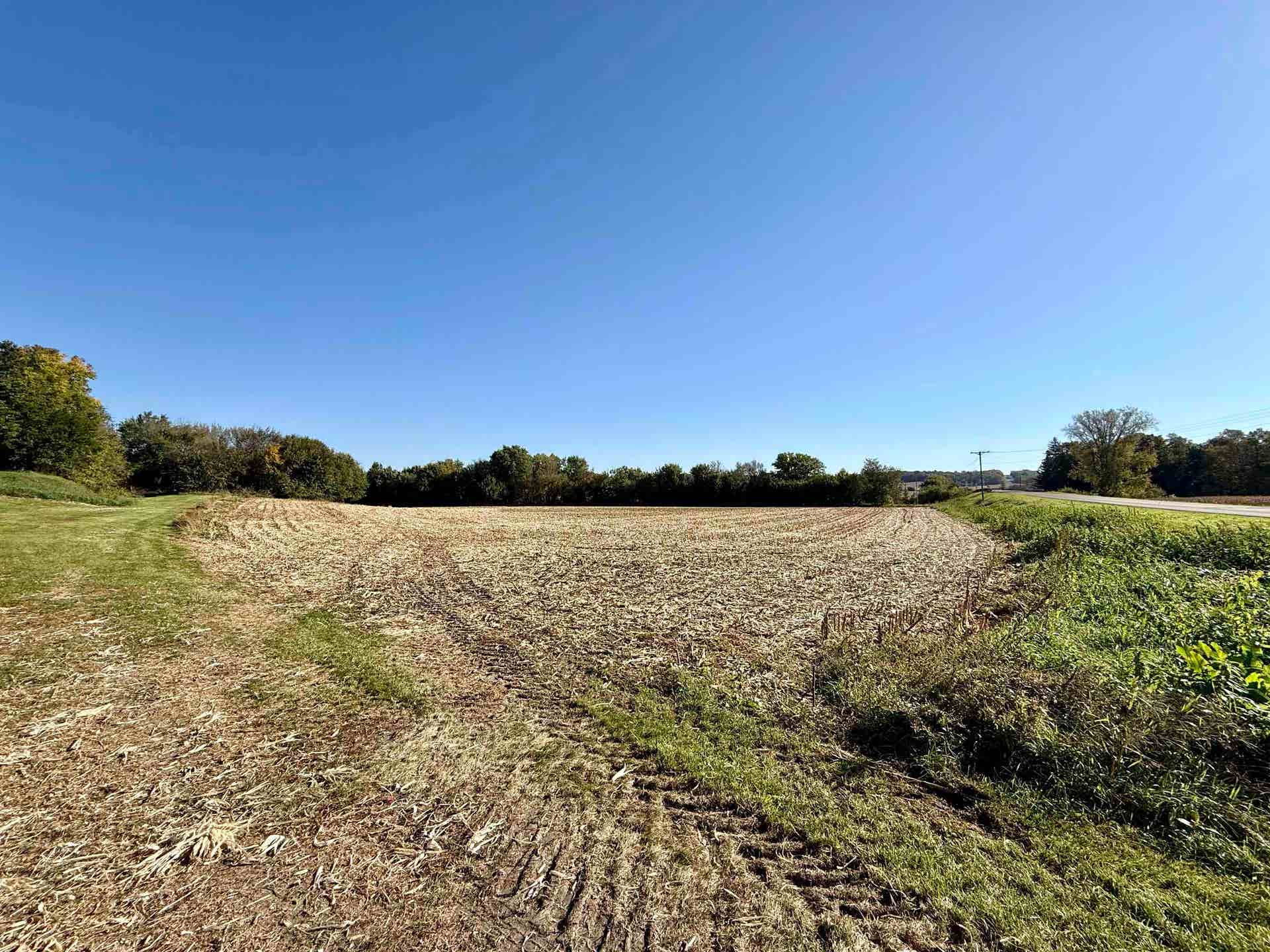 W8940 County Road B, Cadiz, WI 53522