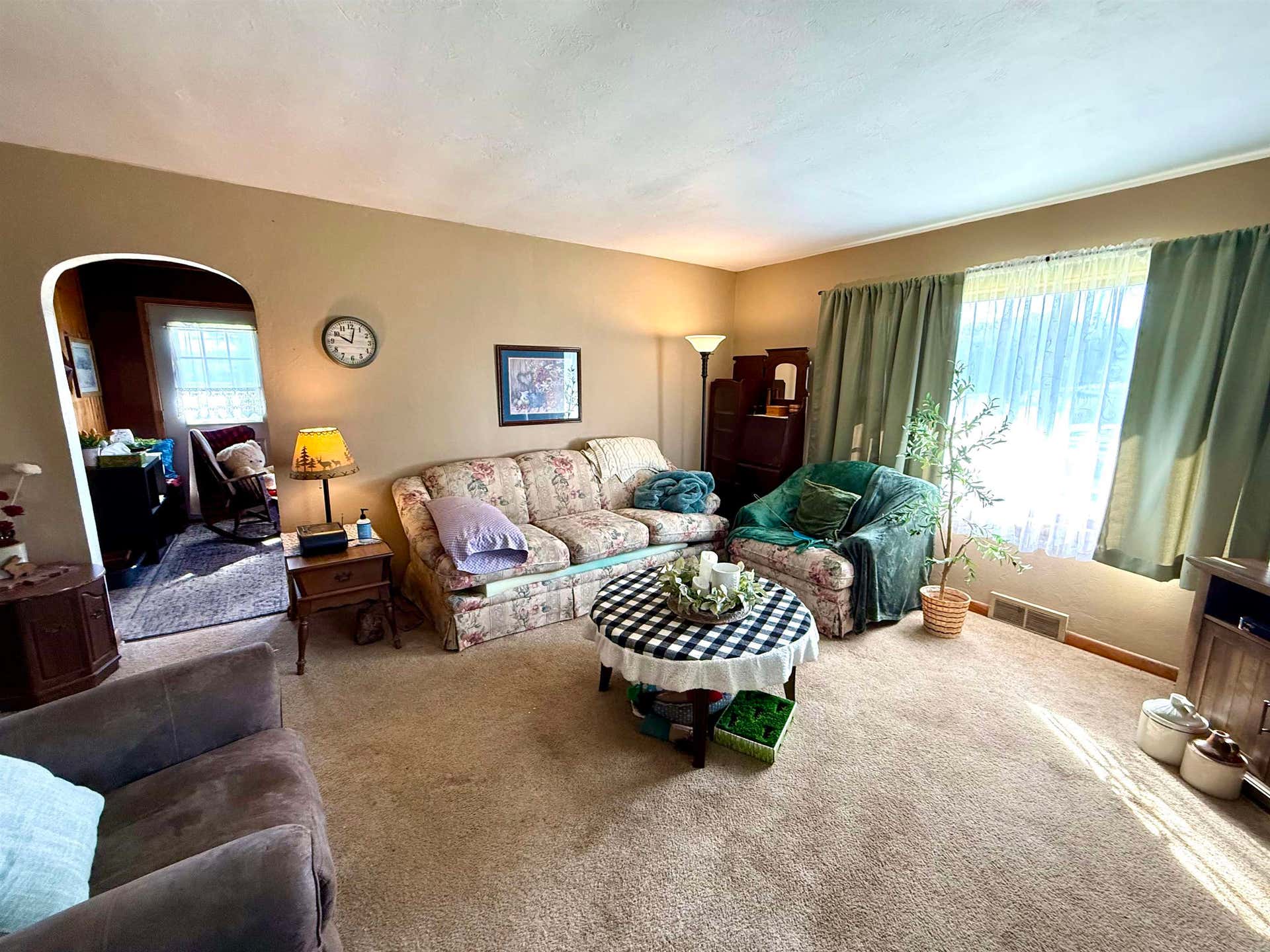 W8940 County Road B, Cadiz, WI 53522