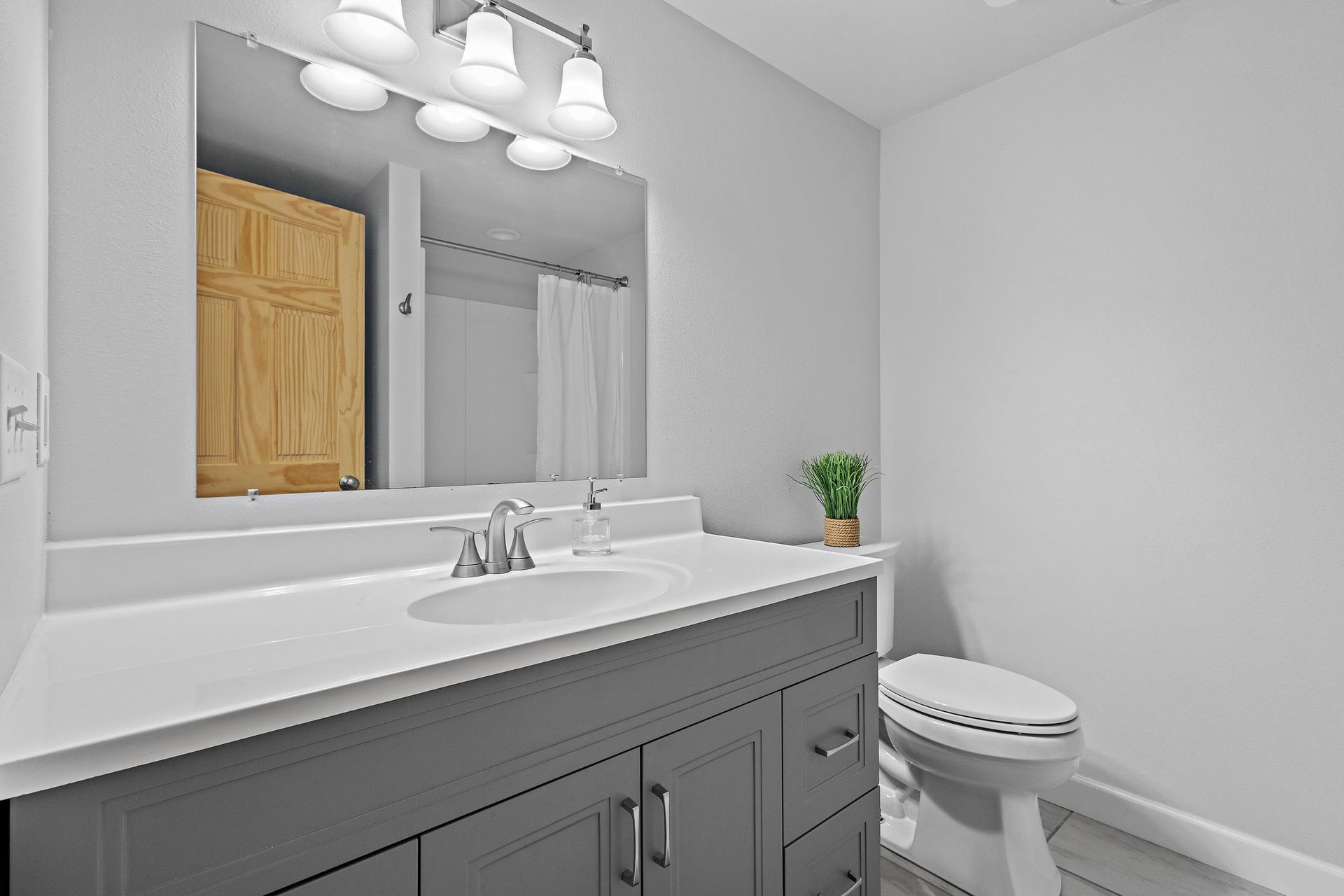 W3291 Schaefer Road, Exeter, WI 53508