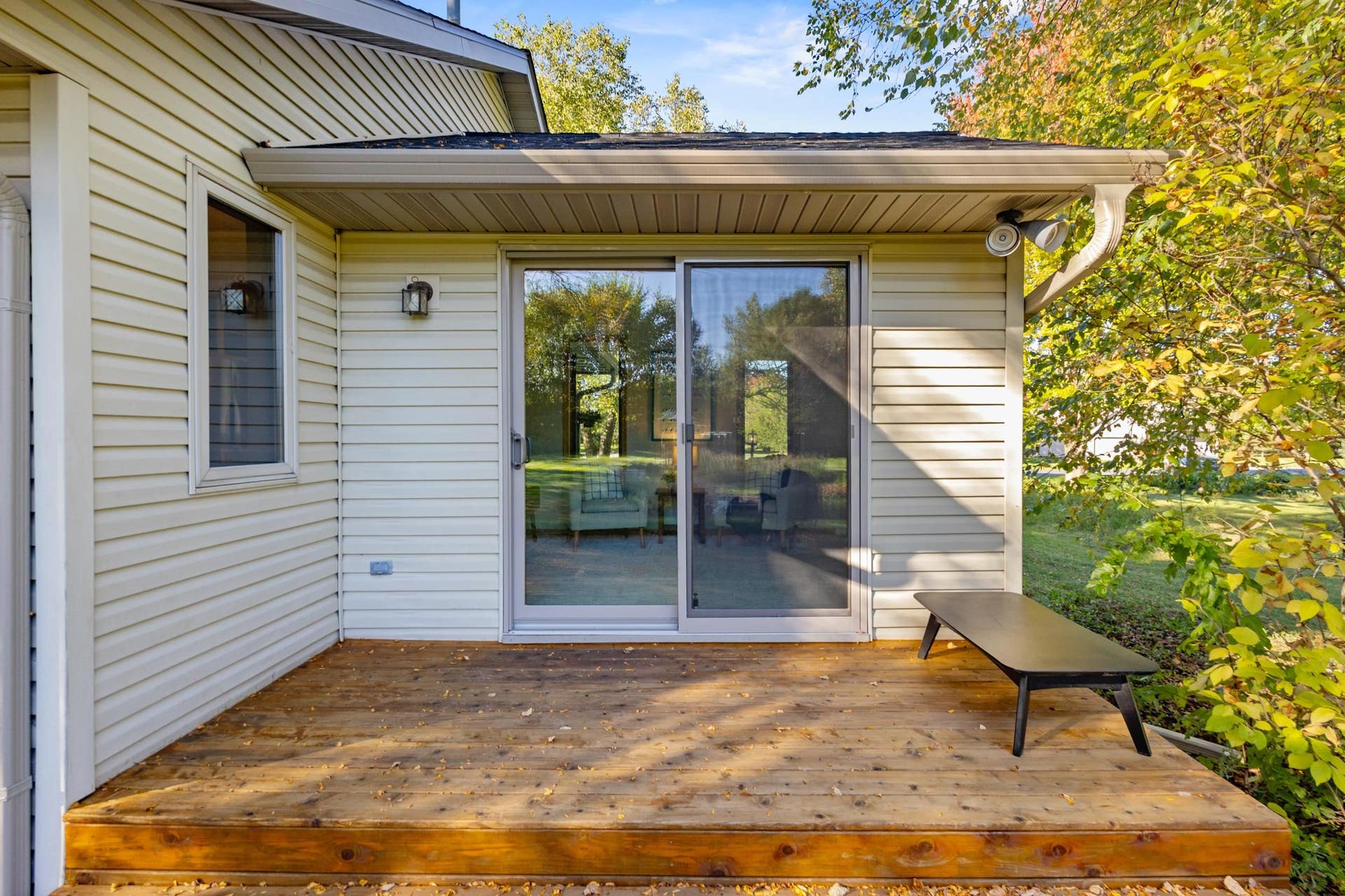 W3291 Schaefer Road, Exeter, WI 53508