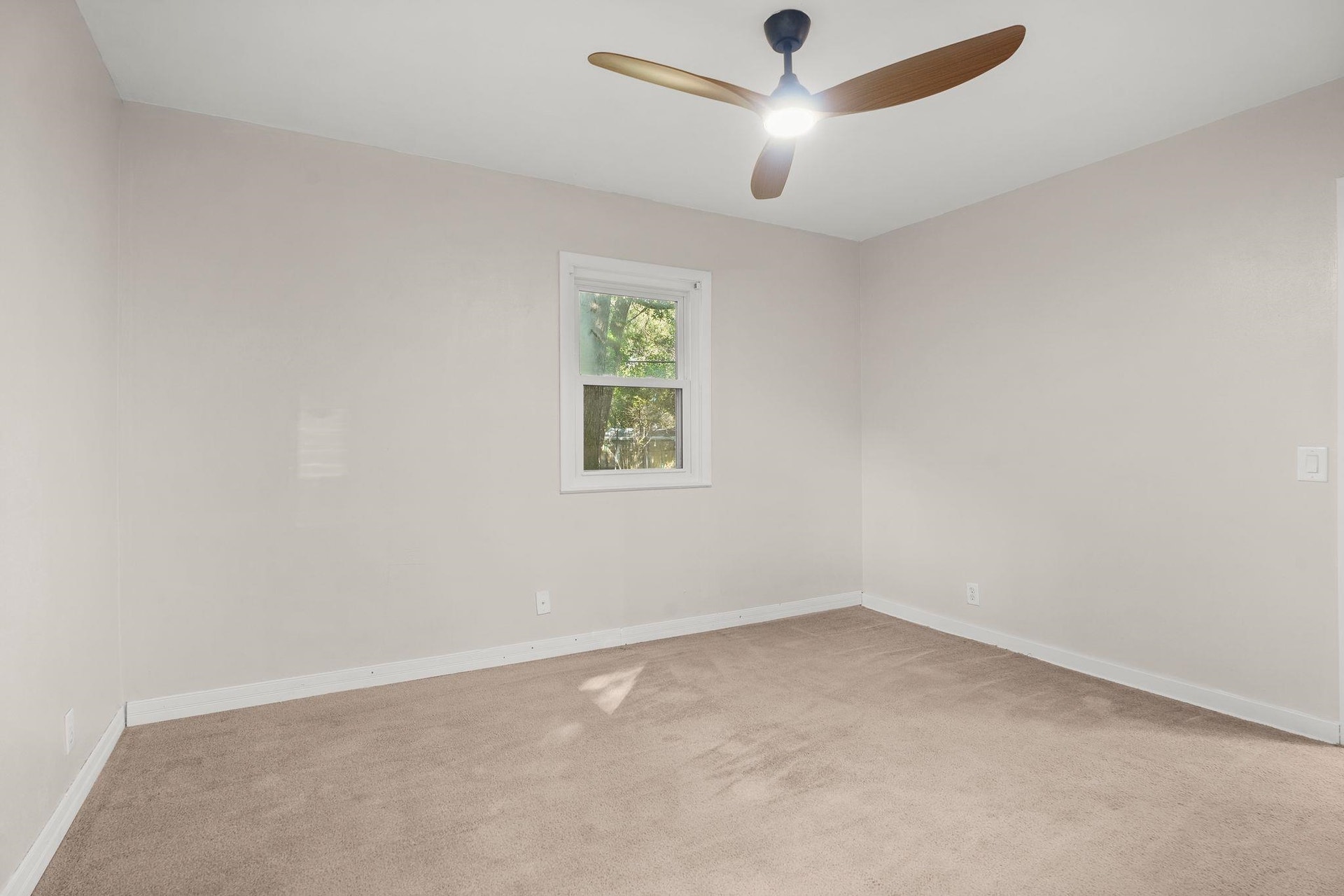 4609 Gordon Avenue, Monona, WI 53716
