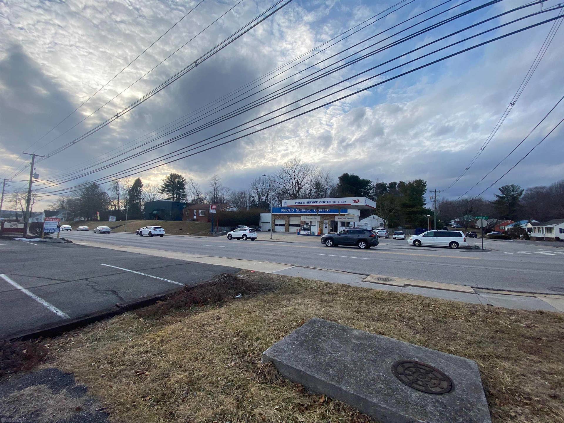 1107 N Main Street, Blacksburg, VA 24060