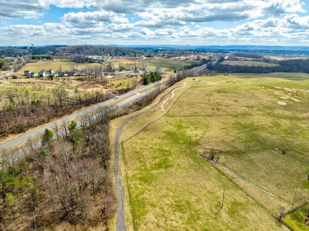 TBD Toms Creek Road, Blacksburg, VA 24060