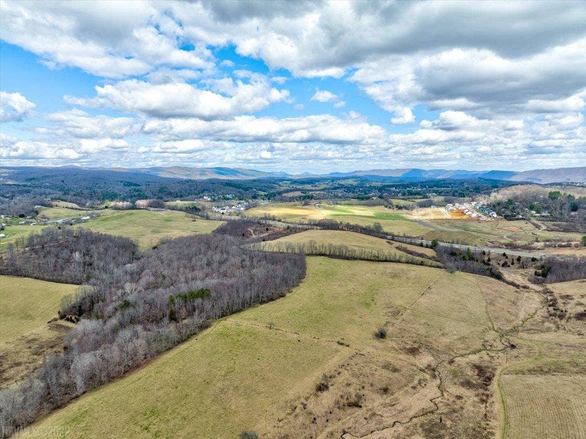 TBD Toms Creek Road, Blacksburg, VA 24060
