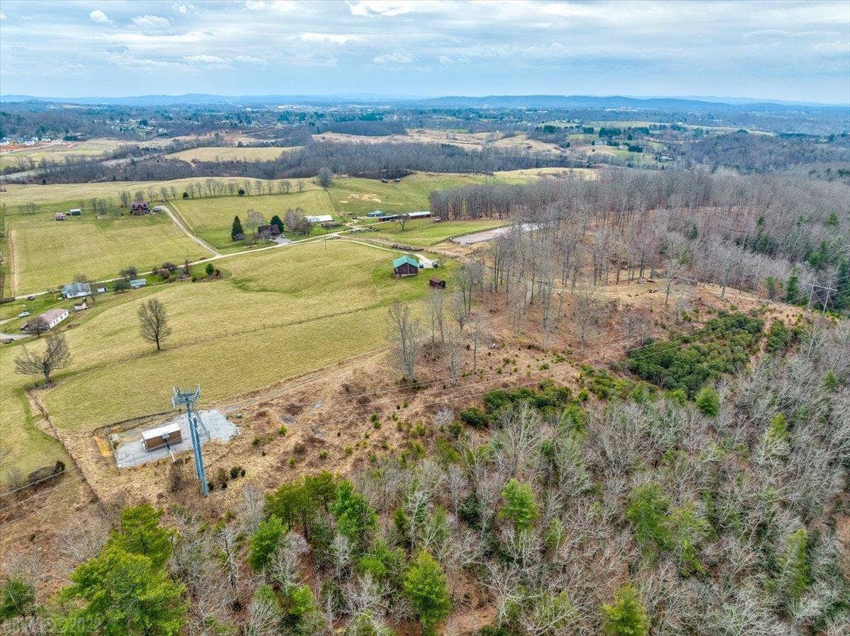 TBD Toms Creek Road, Blacksburg, VA 24060