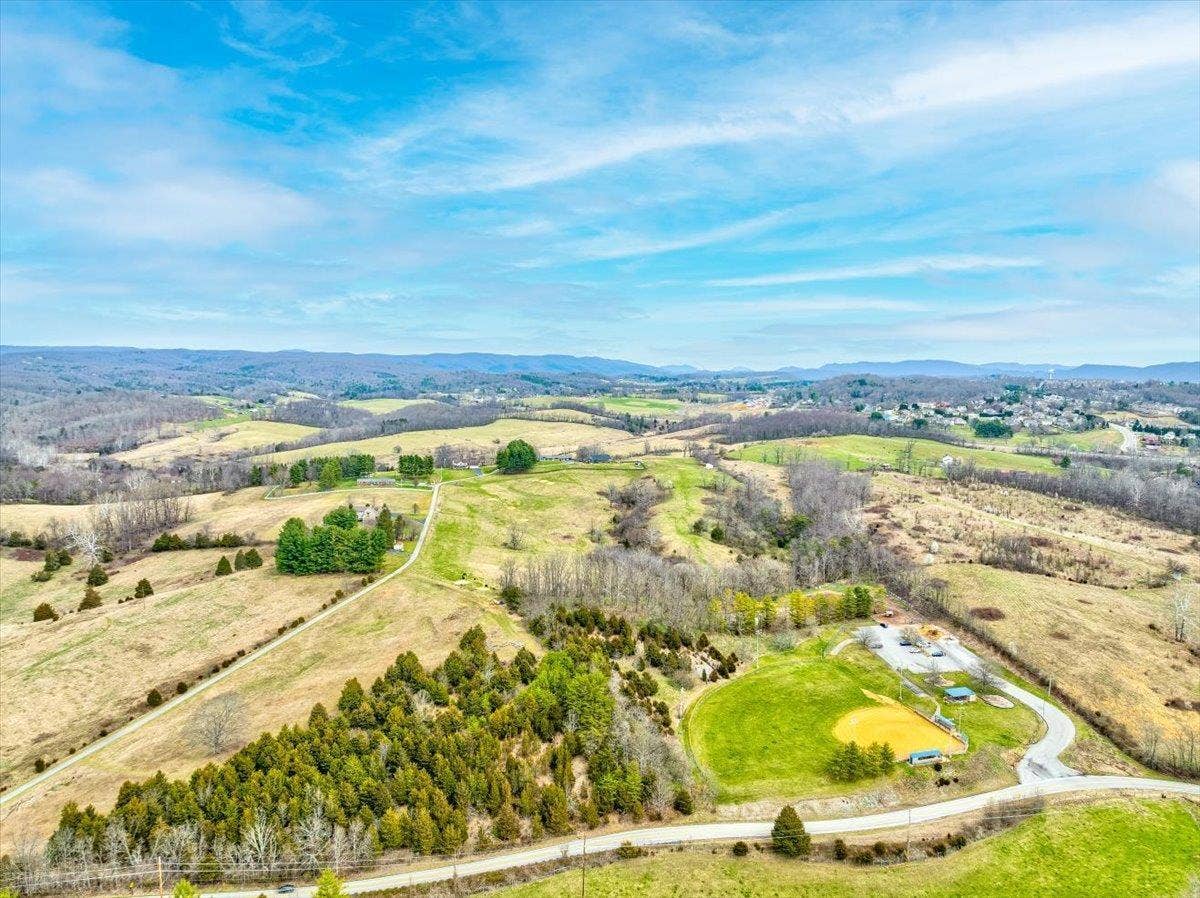 TBD Toms Creek Road, Blacksburg, VA 24060