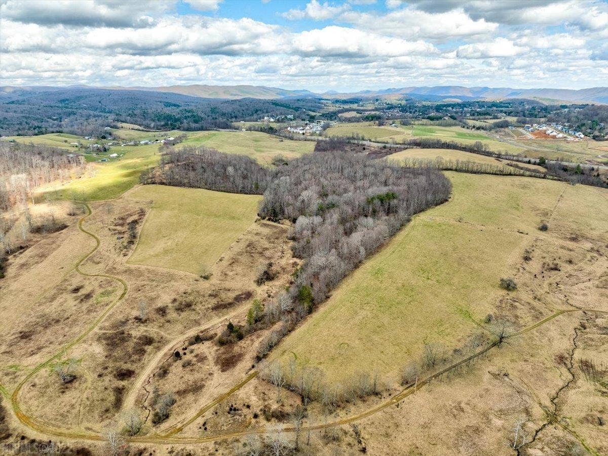 TBD Hidden Valley Drive, Blacksburg, VA 24060