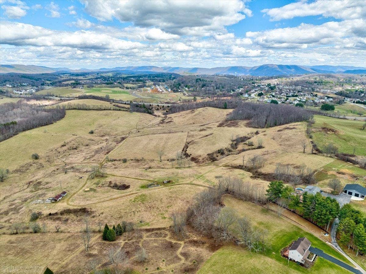 TBD Hidden Valley Drive, Blacksburg, VA 24060