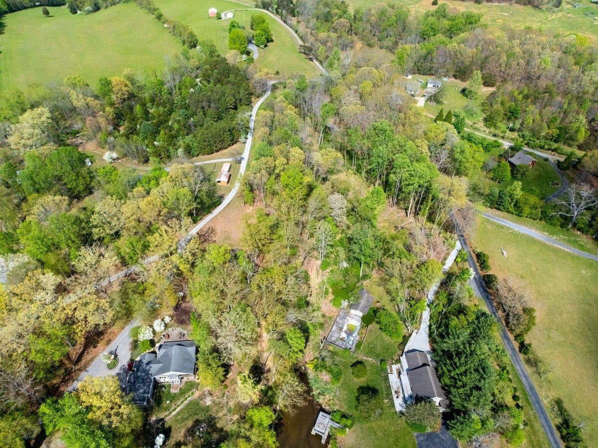 TBD Allison Drive, Hiwassee, VA 24347