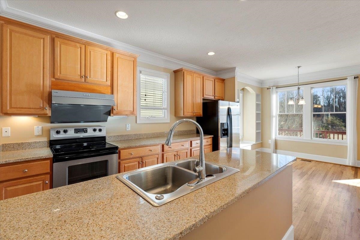 1711 Honeysuckle Drive, Blacksburg, VA 24060