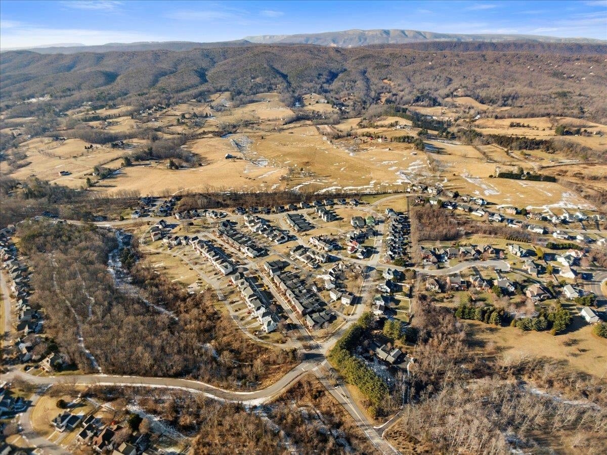 1711 Honeysuckle Drive, Blacksburg, VA 24060
