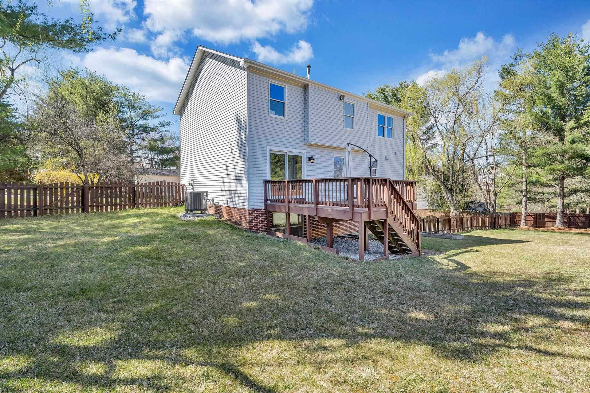 300 Cherokee Drive, Blacksburg, VA 24060