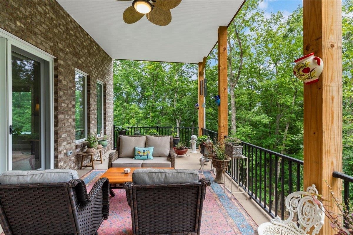 399 Deercroft Drive, Blacksburg, VA 24060