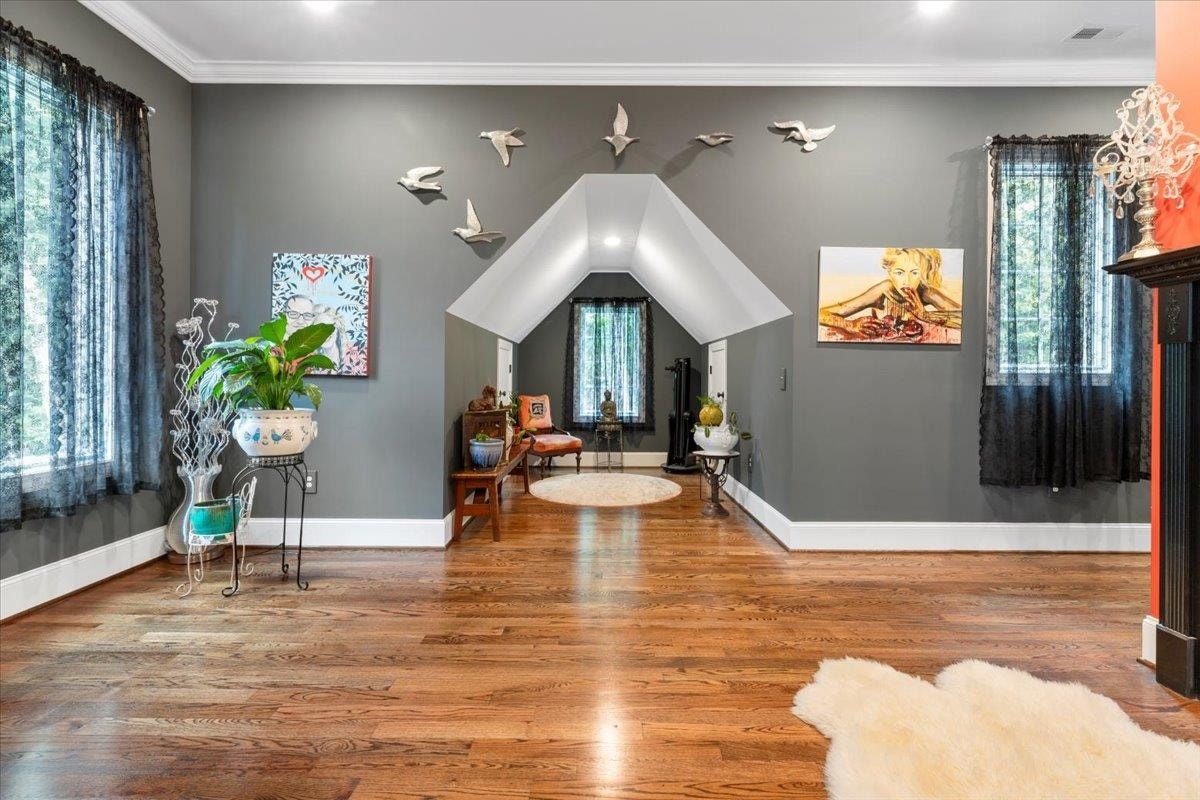 399 Deercroft Drive, Blacksburg, VA 24060