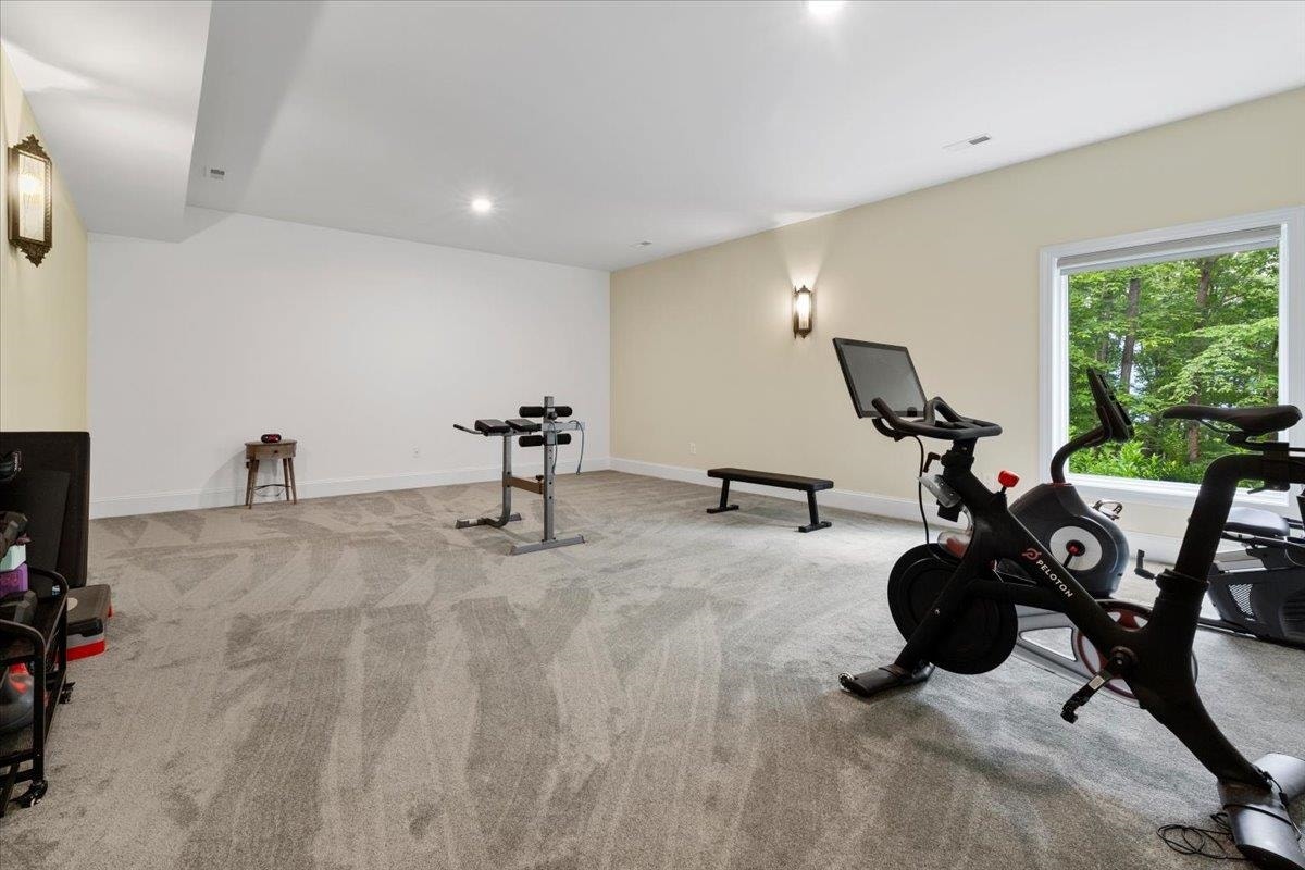 399 Deercroft Drive, Blacksburg, VA 24060