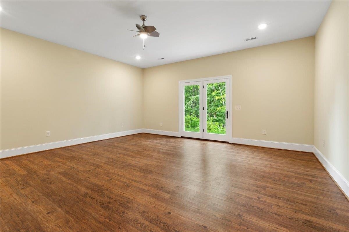 399 Deercroft Drive, Blacksburg, VA 24060